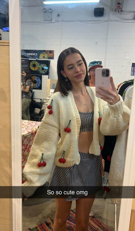 Lea Elui star perfect img