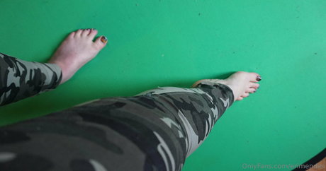 peeing onlyfans beautiful xxx images