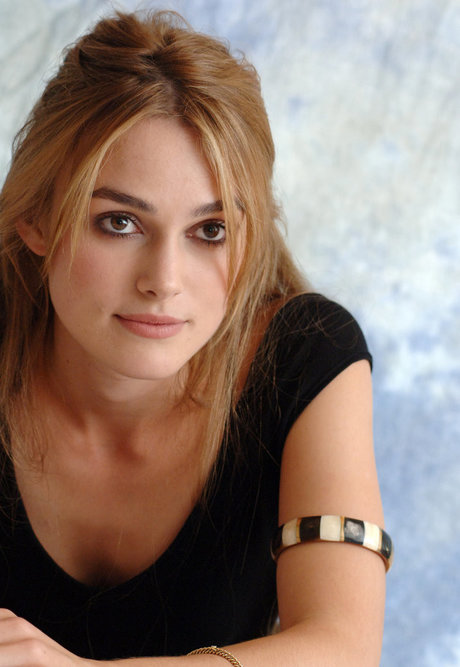 Keira Knightley pornographic model image