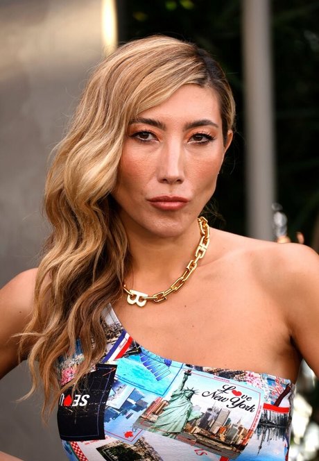 Dichen Lachman star hd gallery