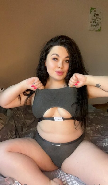 jenny chubby pornstar exclusive pic