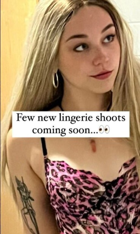 x psychotic wildcard x model top photo