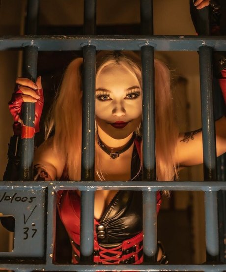 x psychotic wildcard x pornstar beautiful img