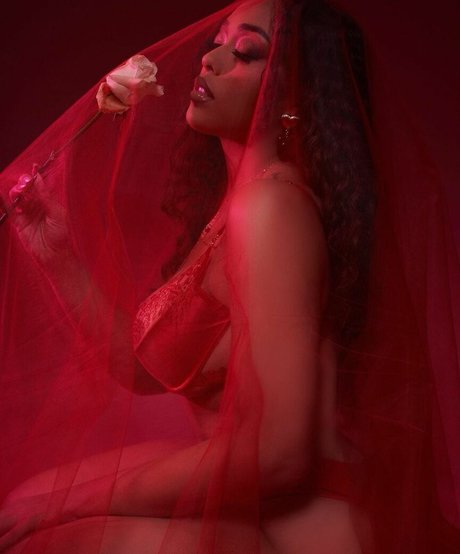 Jordyn Woods porn model images