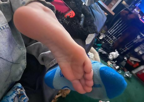 feetiecutieee pretty star pictures