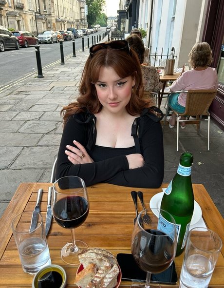 Gemothy nice model img