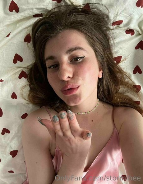 stormibee pornstar hot gallery