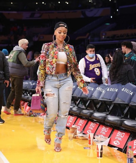 Saweetie star best image