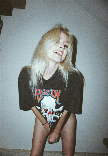 hellbntheavensnt model naked photos