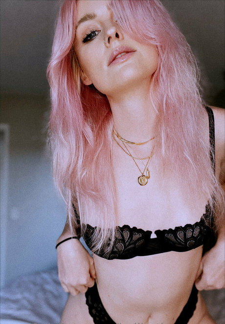 hellbntheavensnt hot star galleries