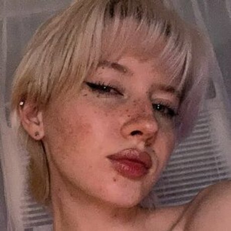 Luvliii exclusive star archive