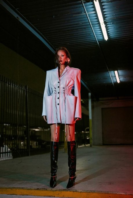 Shay Mitchell Profile pic