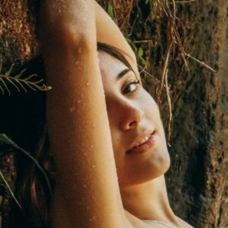 isabelladm actress pic