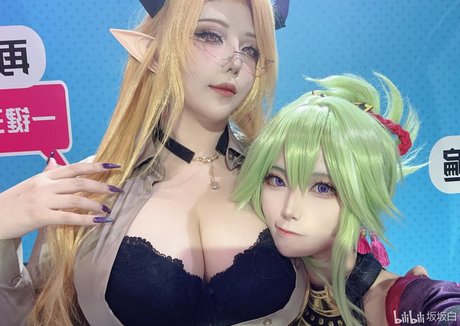 Takomayuyi erotic pornstar pics