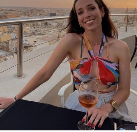 famous girls onlyfans pornos img