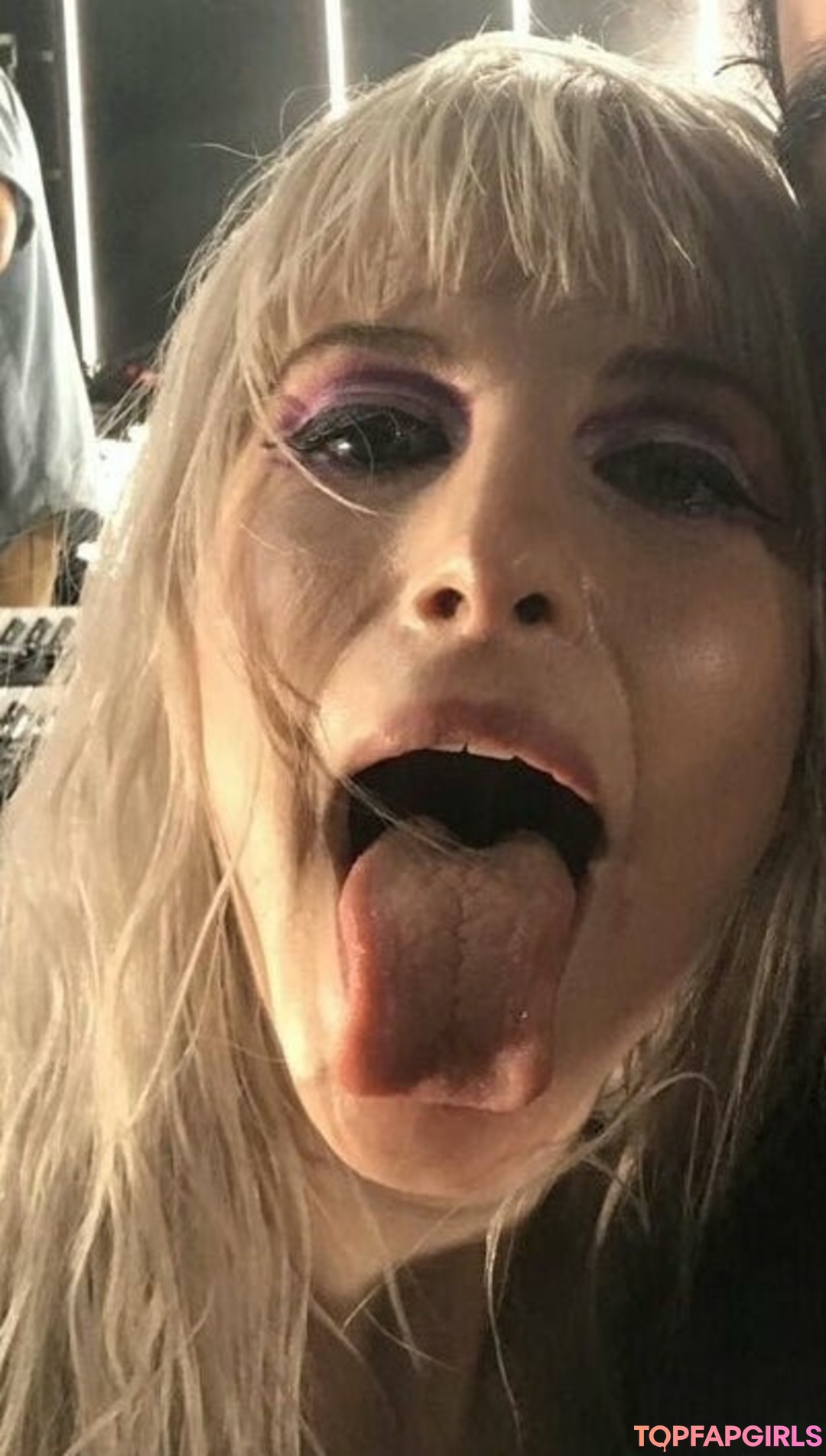 Hayley Williams model pretty pics