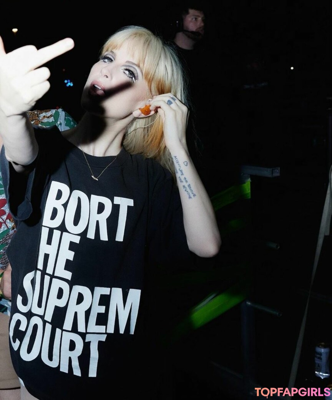 Hayley Williams model perfect picture