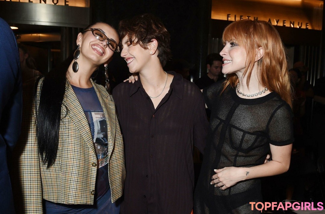 Hayley Williams sex model gallery