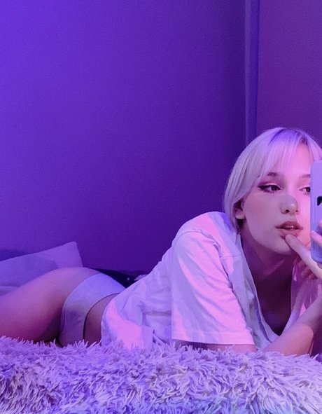 etogabi nude pornstar gallery