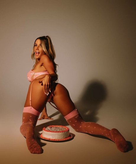 Vanessinha Vailatti model hd photo