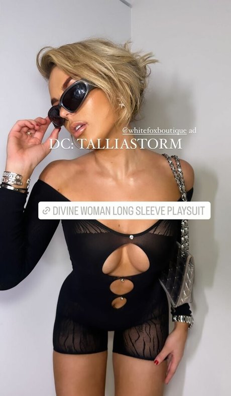 Tallia Storm erotic actress pic