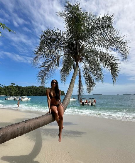 Gleici Damasceno exclusive actress img