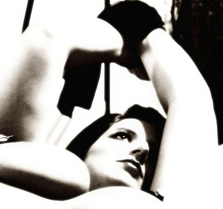 Kymicals model art gallery