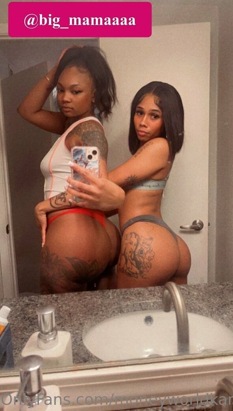 moneyworldkardi nude pornstar photo