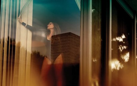 Sofia Vergara naked model gallery