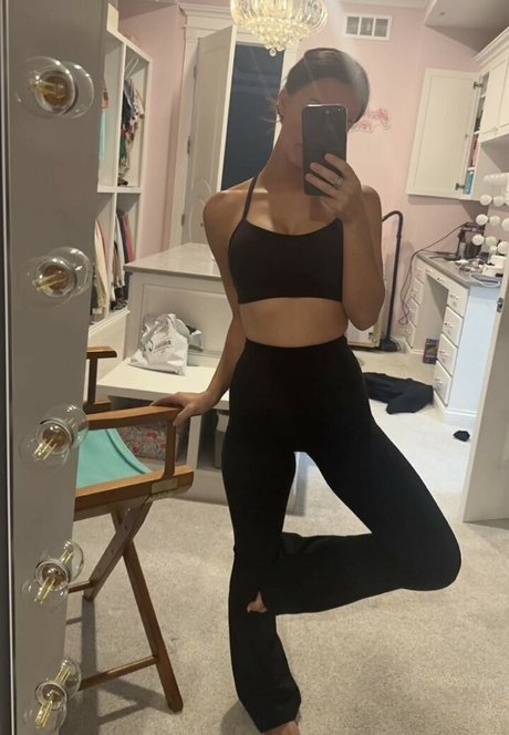 Brittney Atwood porn star images