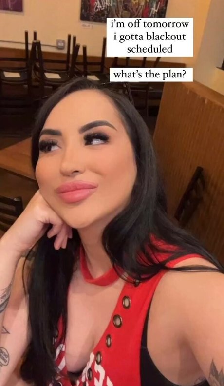 yourfutureexwifey model nude archive