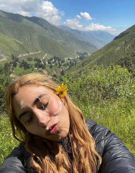 Artemis Carmona star pretty pic