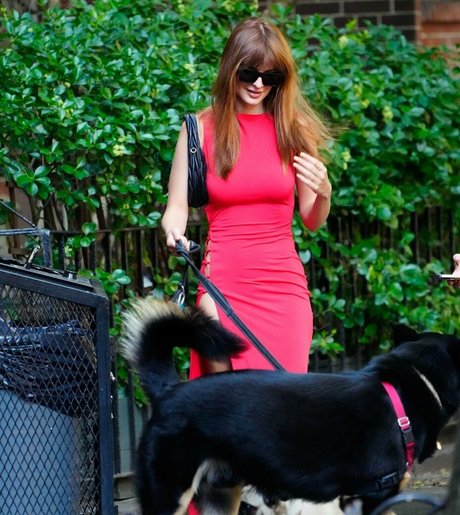 female asian onlyfans pornographic images