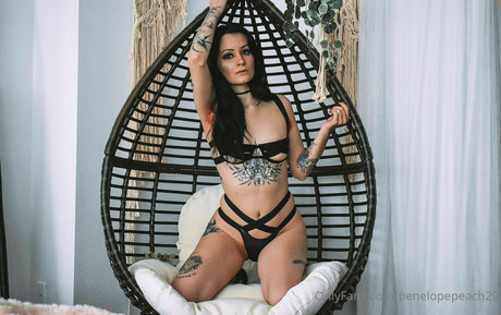 penelopepeach29 nudes star image