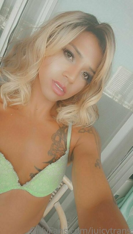 juicytrans art actress archive