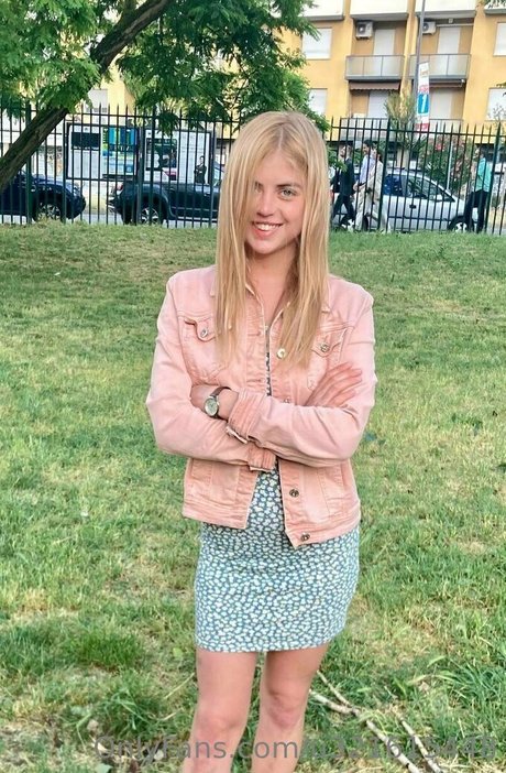 sandrateeny star hd pic