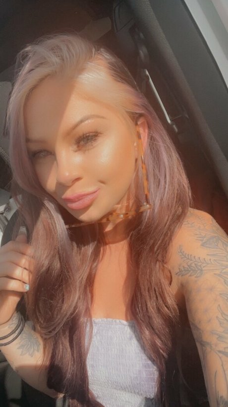 black tranny onlyfans beautiful nude picture