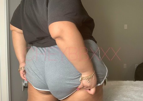 swinger wife onlyfans naked picture