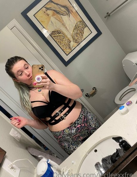 lecileexxfree star xxx pics