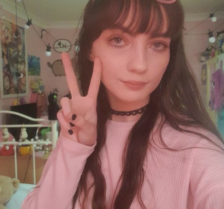 shy spice star nice pictures