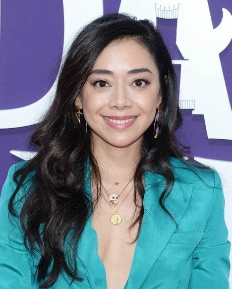 Aimee Garcia exclusive actress gallery