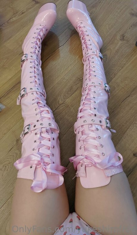 yukeshirofree hot star pictures