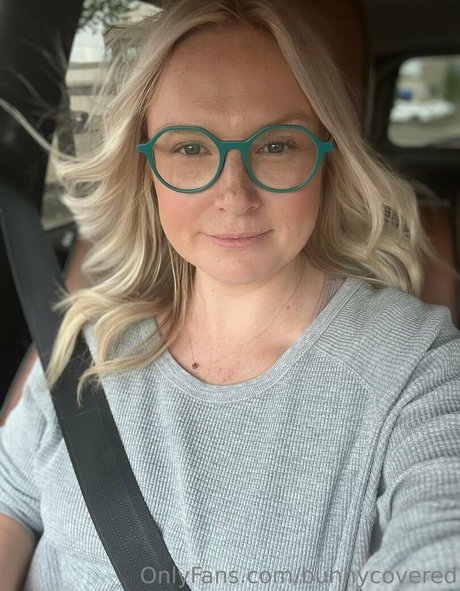 bunnycovered pornstar sexy photo