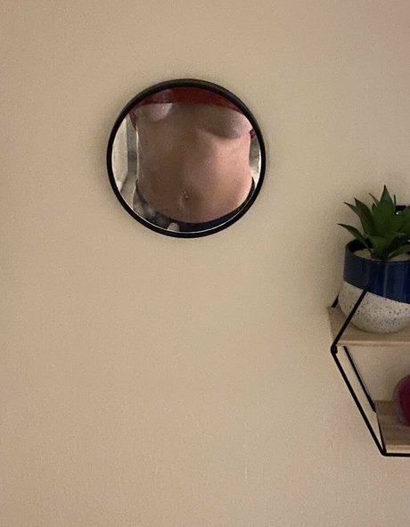 college girl onlyfans pretty pic