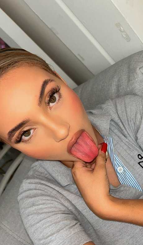 katilove0 model nude pics