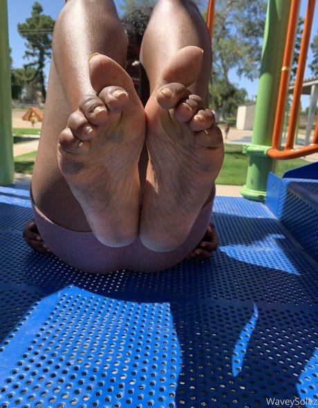 waveysolezz best actress photo