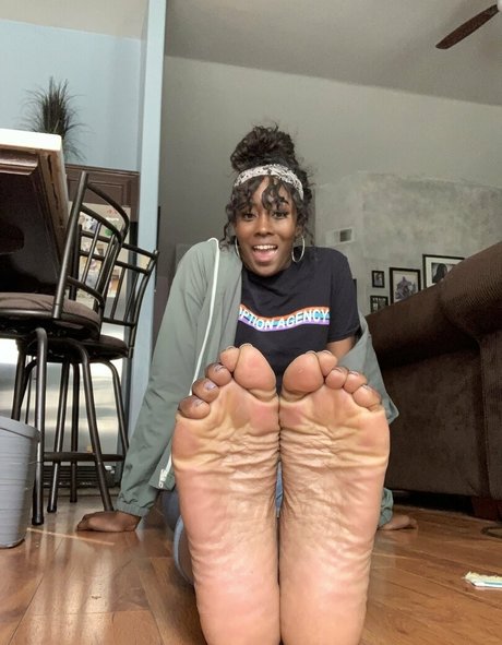 waveysolezz pornstar hot photo