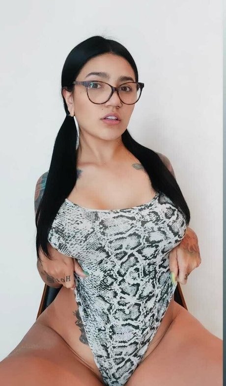 lolisaenz pornstar img