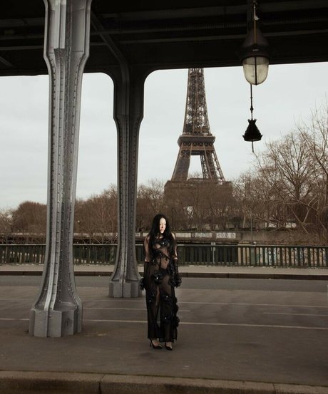 Noah Cyrus star hd archive