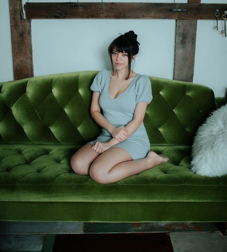 Brittany Venti high quality pornstar archive